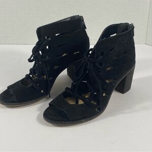 Vince Camuto Boots Womens 6M Tressa Ankle Booties Heels Lace Up Black Leather